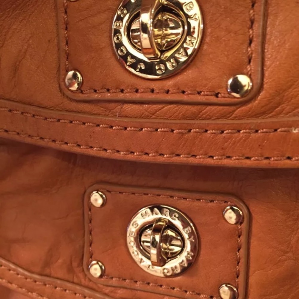 Brown Leather Marc by Marc Jacobs bag - Picture 6 of 8